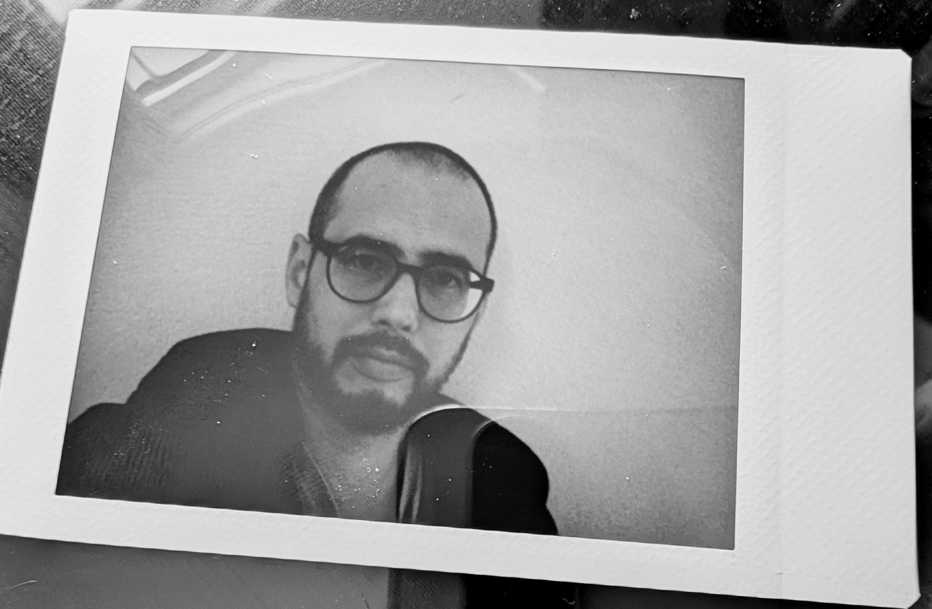 A foto of a instant camera foto of Valentin